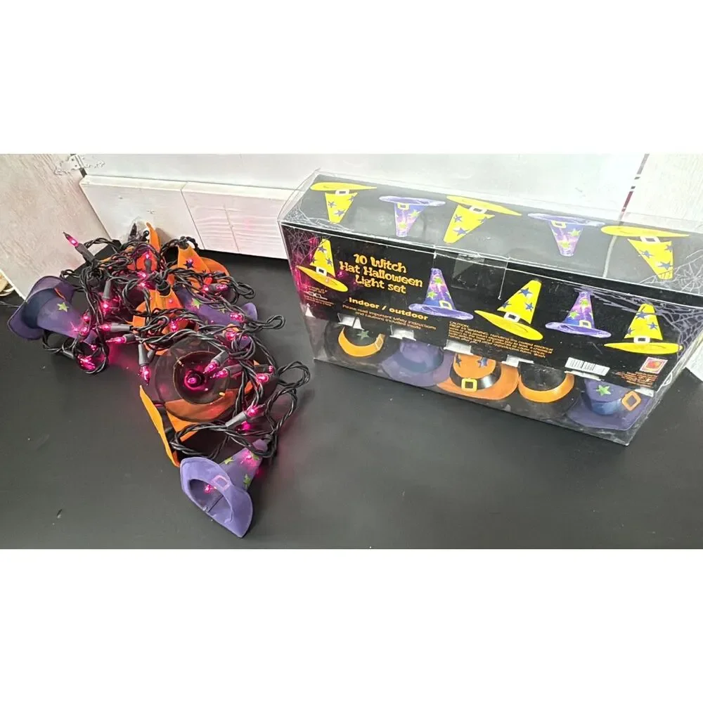 New  Spooky  Halloween Hat String Lights Indoor 2007 one box open just to plug